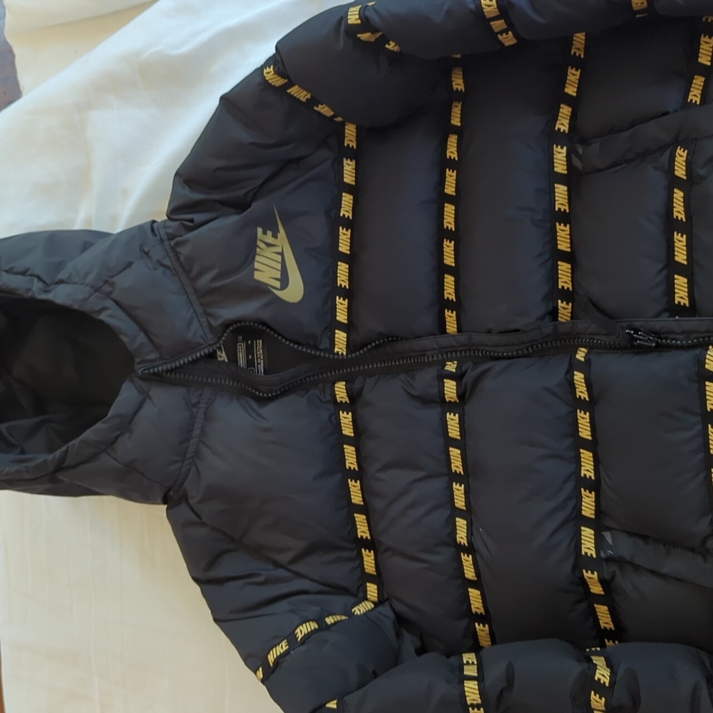 Nike puffer coat